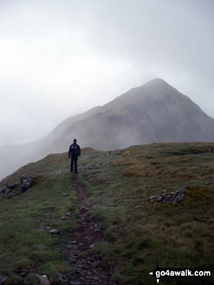 Approaching Sgurr nan Saighead (Sgurr Fhuaran) - one of the Five Sisters of Kintail 