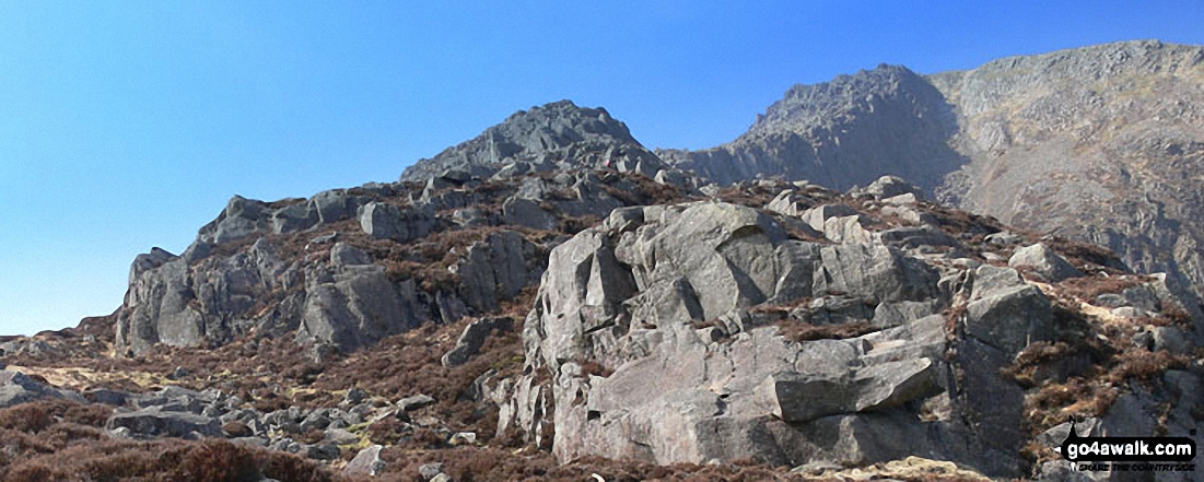 Walk cw180 Carnedd Moel Siabod, Y Foel Goch and Gallt yr Ogof from Pont Cyfyng, Capel Curig - Looking up the Daear Ddu Ridge towards Carnedd Moel Siabod from Llyn y Foel