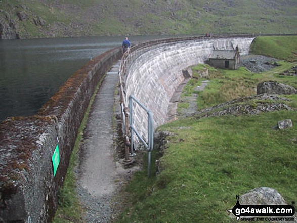 Walk c179 The Seathwaite Round from Seathwaite, Duddon Valley - Seathwaite Tarn Dam