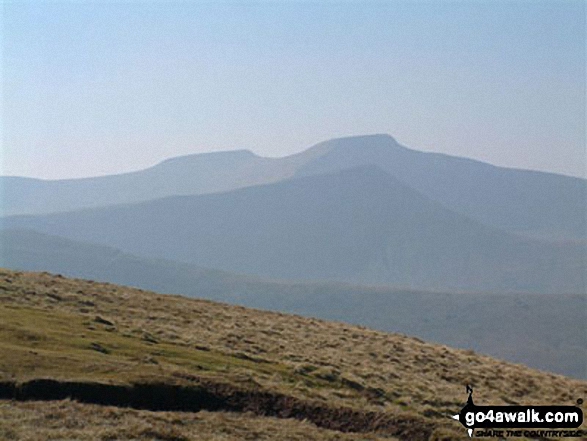 Walk po152 Allt Lwyd, Waun Rydd and Bryn from Talybont Reservoir - Pen y Fan from Gwaun Cerrig Llwydion (Bwlch y Ddwyallt)