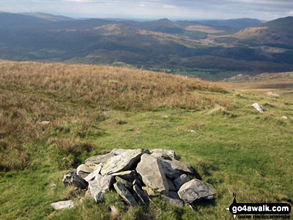 Walk c363 Caw (Dunnerdale Fells) Pikes (Caw), Green Pikes (Caw) and Walna Scar from Seathwaite (Duddon Valley) - Walna Scar summit cairn