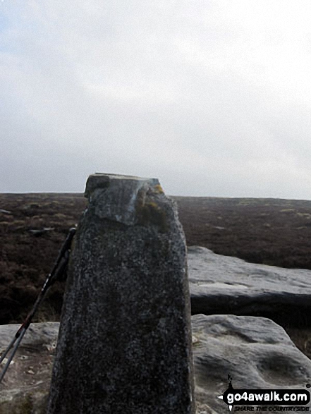 Walk Thorpe Fell Top walking UK Mountains in The Southern Dales Area The Yorkshire Dales National Park North Yorkshire, England