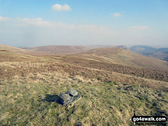 Walk c322 The Crookdale Round - Small Cairn on Lord's Seat (Crookdale)