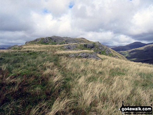 Path up to the summit of Green Pikes (Caw) 