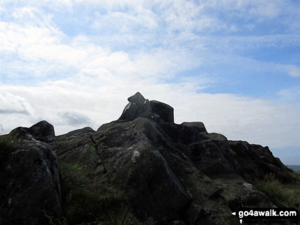 Yoadcastle summit cairn