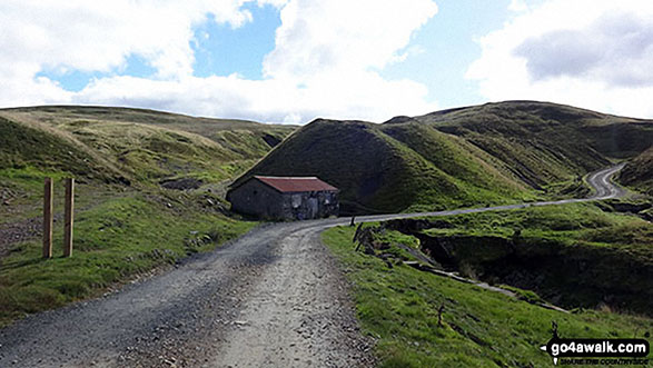 Walk c441 Flinty Fell from Nenthead - A stone building with 'rust coloured roof' mentioned in walk c441