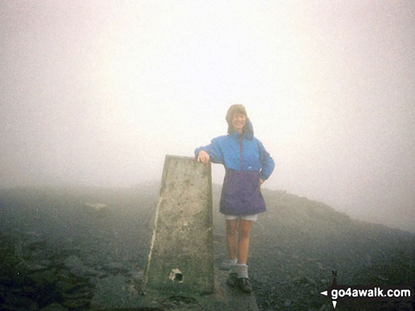 Walk c447 The Skiddaw Massif from Millbeck, nr Keswick - On Skiddaw Summit