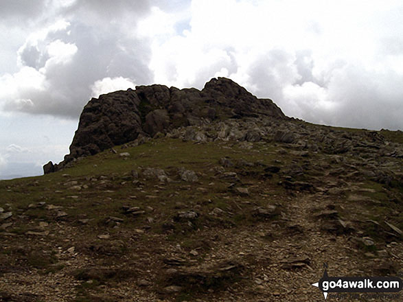 Walk c179 The Seathwaite Round from Seathwaite, Duddon Valley - Dow Crag summit