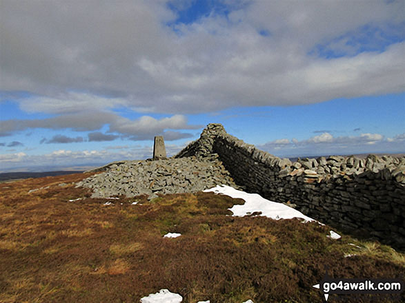 Grey Nag Summit cairn and Trig Point 