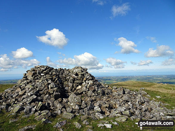 The large cairn on the summit of Carling Knott