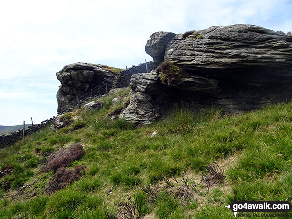 Walk Catlow Fell (Ravens Castle) walking UK Mountains in The South Pennines and The Forest of Bowland  LancashireNorth Yorkshire, England