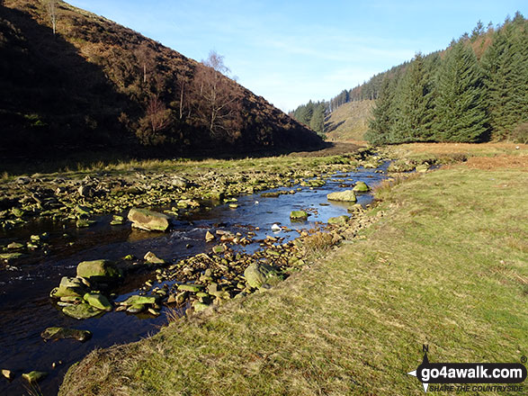 Walk d263 Seal Stones (Kinder Scout), Fairbrook Naze (Kinder Scout) and Mill Hill from Birchin Clough - Walking beside the River Ashop