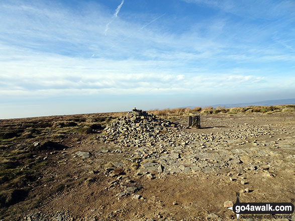 Mill Hill (Ashop Head) summit cairn