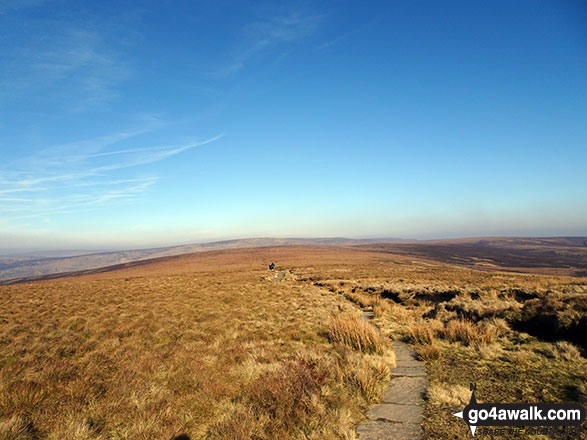 Walk d263 Seal Stones (Kinder Scout), Fairbrook Naze (Kinder Scout) and Mill Hill from Birchin Clough - Featherbed Top (Featherbed Moss)