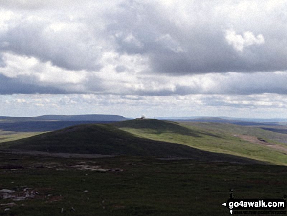 Little Dun Fell and Great Dun Fell from Cross Fell