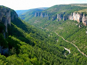 Walking in Averyon, France - The Gorge de la Jonte