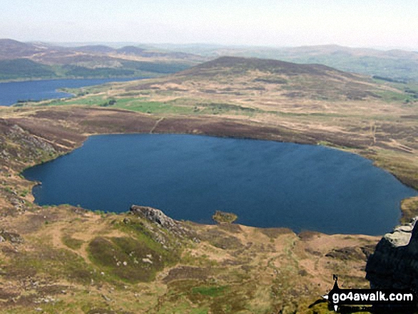 Walk gw138 Arenig Fawr (Moel Yr Eglwys) via Llyn Arenig Fawr from Pont Rhyd-y-Fen - Llyn Arenig Fawr from the upper slopes of Arenig Fawr (Moel Yr Eglwys)