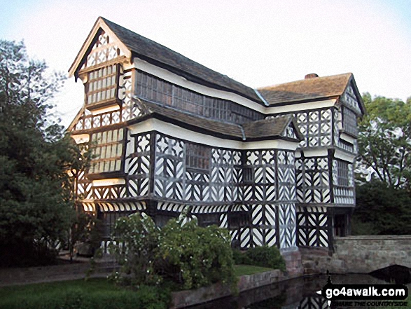 Walk ch253 Little Moreton Hall from Ackers Crossing - Little Moreton Hall