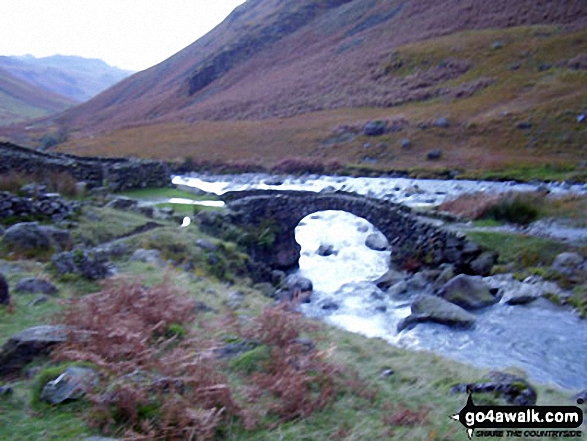 Walk c402 Harter Fell and Hard Knott from The Woolpack Inn, Eskdale - Lingcove Bridge