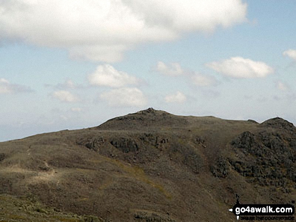 Walk c175 Slight Side and Sca Fell from Wha House Farm, Eskdale - A crowded Scafell Pike summit from the summit of Sca Fell