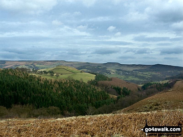 Stanage Edge, Higger Tor and Millstone Edge from Bole Hill 