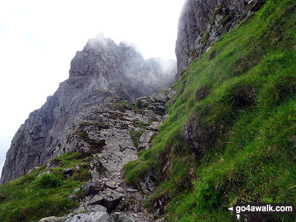 Walk c109 Slight Side and Sca Fell from Wha House Farm, Eskdale - The West Wall Traverse