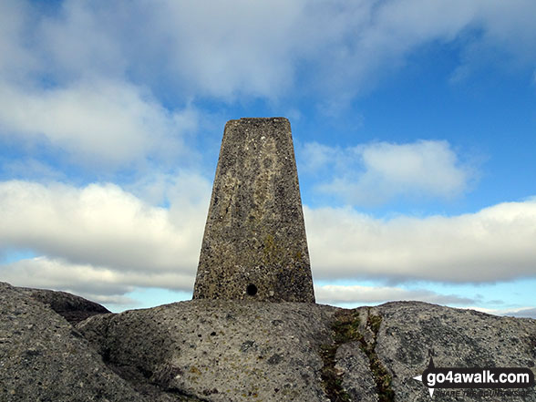 Simon's Seat (Wharfedale) summit Trig Point