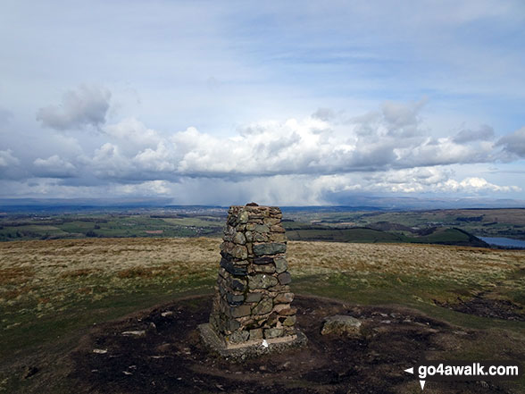 Walk c242 Latrigg from Keswick - Little Mell Fell summit trig point