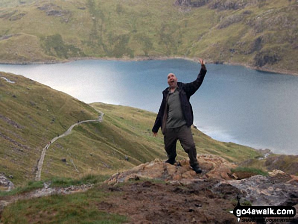 Walk gw126 Snowdon via The Llanberis Path - Falling off Snowdon with The Miners' Track and Llyn Llydaw beyond