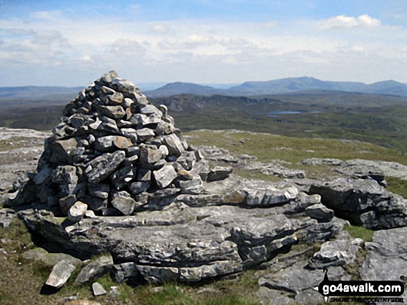 Manod Mawr (North Top) summit cairn 