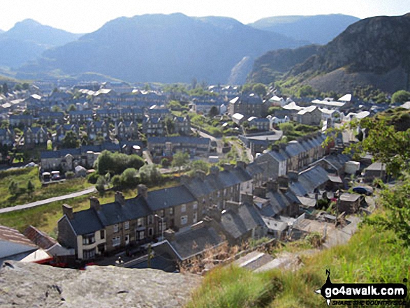 Walk gw170 Moel Penamnen and Manod Mawr from Blaenau Ffestiniog - Moel-yr-hydd and Blaenau Ffestiniog from Nant Dwr-oer