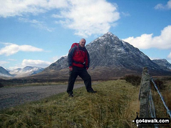 Walk Stob Coire Raineach (Buachaille Etive Beag) walking UK Mountains in Loch Leven to Connel Bridge, Strath of Orchy and Glen Lochy  Highland, Scotland