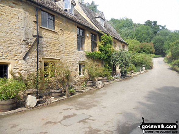 Walk gl204 Naunton from Bourton-on-the-Water - Ashton Farm on The Windrush Way near The River Windrush