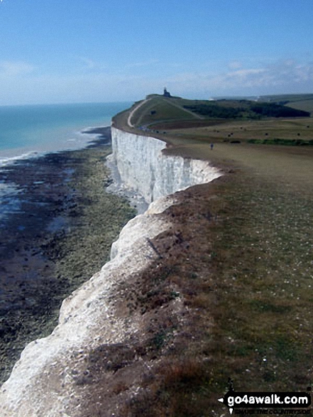 Walk es152 Beachy Head and Birling Gap from East Dean - The chalk cliffs and Belle Tout Lighthouse from Beachy Head