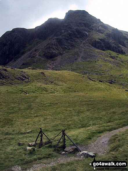 Walk c101 Pillar and Little Scoat Fell from Wasdale Head, Wast Water - Kirk Fell from Black Sail Pass