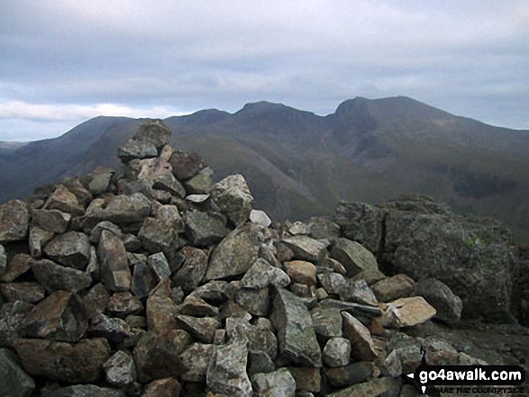 Walk c386 Yewbarrow from Wasdale Head, Wast Water - Scafell Pike, Mickledore and Sca Fell from Yewbarrow summit cairn