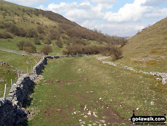 Walk d270 Monsal Head, Monsal Dale and Deep Dale from Ashford in the Water - Looking South up Deep Dale