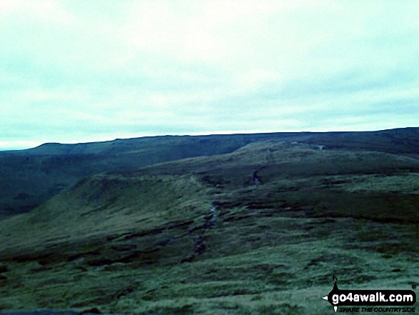 The Kinder Plateau from Grindslow Knoll (Kinder Scout) 