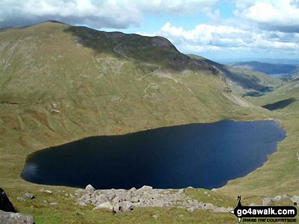 Walk c266 Seat Sandal and Fairfield from Grasmere - Grisedale Tarn from Seat Sandal