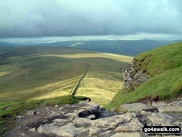 Walk ny112 Pen-y-ghent and Plover Hill from Dale Head - Looking South from Pen-y-Ghent