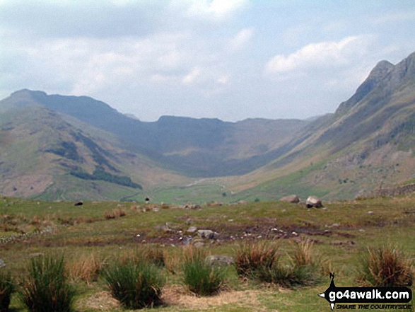 Walk c208 Harrison Stickle and High Raise from The New Dungeon Ghyll, Great Langdale - The Band (left), Bow Fell (Bowfell), Esk Pike (centre) and Pike of Stickle (far right) surround Mickleden from Great Langdale