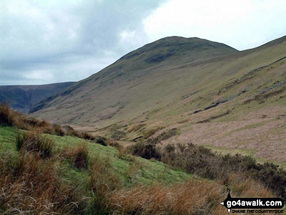 Walk c101 Pillar and Little Scoat Fell from Wasdale Head, Wast Water - Hen Comb from Mosedale Beck