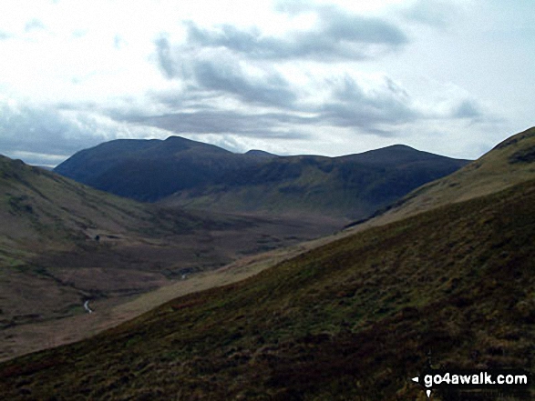 Walk c212 Burnbank Fell, Gavel Fell, Hen Comb and Mellbreak from Loweswater - Mosedale with Red Pike (Buttermere) (centre left) and Starling Dodd (centre right) beyond from the lower slopes of Hen Comb