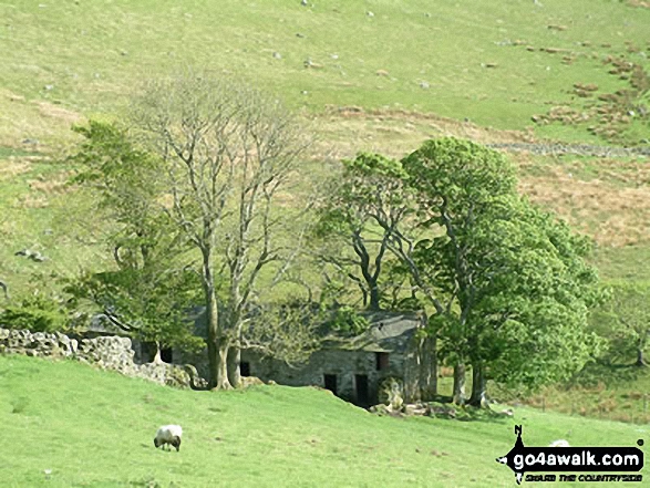 Walk c127 Great Sca Fell and Knott from Over Water - Barn below Brockle Crag