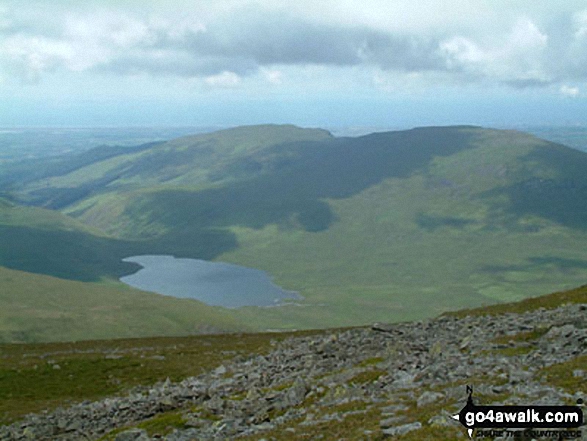 Walk c175 Slight Side and Sca Fell from Wha House Farm, Eskdale - Burnmoor Tarn from Slight Side