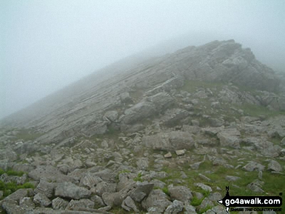 Walk c194 Scafell Pike from The Old Dungeon Ghyll, Great Langdale - Mist on Esk Pike