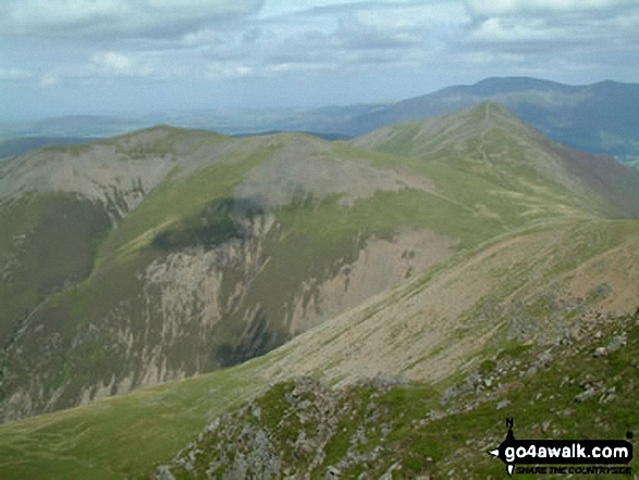 Walk c234 Grasmoor, Wandope and Whiteless Pike from Lanthwaite Green - Hopegill Head and Grisedale Pike from Wandope