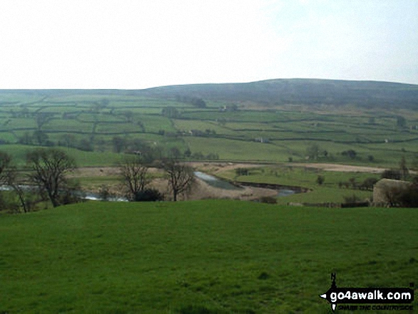 Walk ny157 High Harker Hill and Greets Hill from Reeth - River Swale and High Harker Hill from Reeth