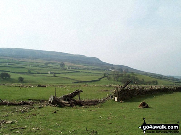 Walk ny157 High Harker Hill and Greets Hill from Reeth - River Swale nr Reeth