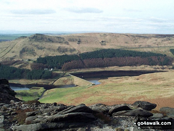 Walk gm126 Ashway Rocks and Great Dove Stones Rocks from Dove Stone Reservoir, Greenfield - Dovestones and Yeoman Hey Reservoirs from Dean Rocks